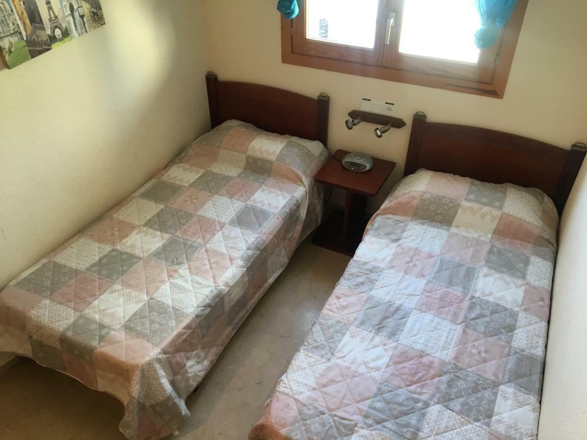 Apartamento L' Escala المظهر الخارجي الصورة